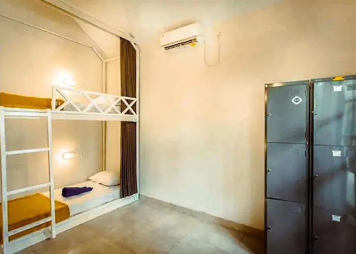 Hostel The Commotion